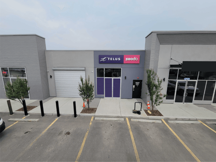 Bolt Wireless Calgary NE store