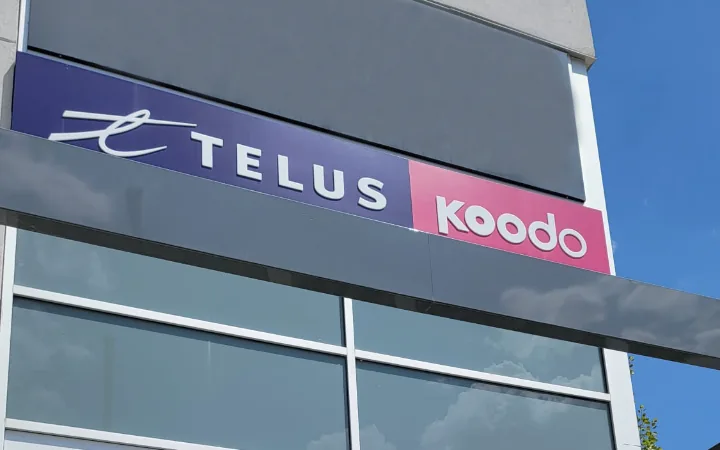 TELUS & Koodo Store Calgary NW