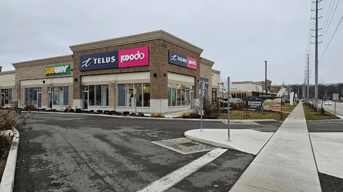 Bolt Wireless Mississauga (Platinum) store